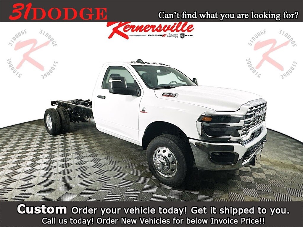 New 2026 Ram 3500 Chassis Cab 3500 TRADESMAN CHASSIS REGULAR CAB 4X4 84' CA Pickup