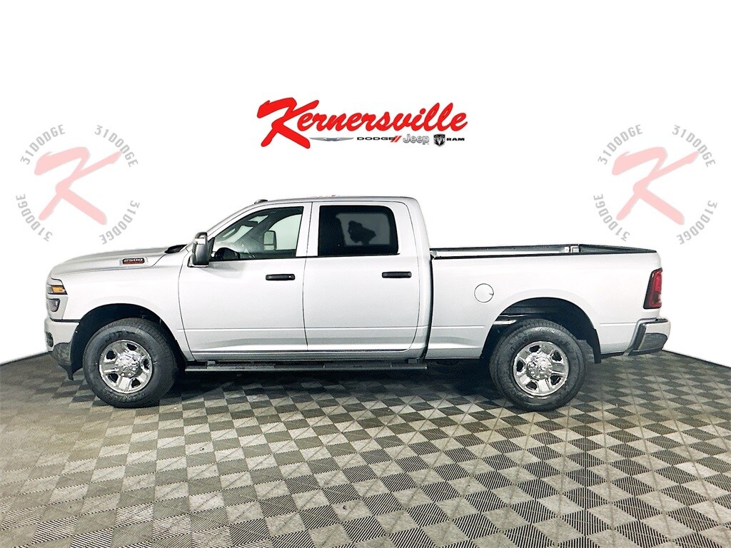 New 2026 Ram 2500 TRADESMAN CREW CAB 4X2 6'4 BOX Pickup