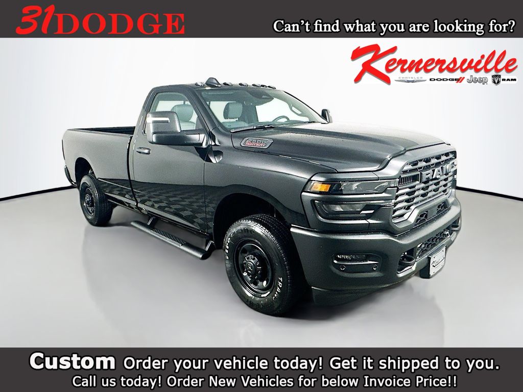 2026 Ram 2500 TRADESMAN REGULAR CAB 4X2 8' BOX Pickup