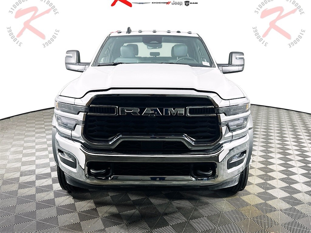 New 2025 Ram 5500 Chassis Cab 5500 TRADESMAN CHASSIS CREW CAB 4X4 60' CA Pickup