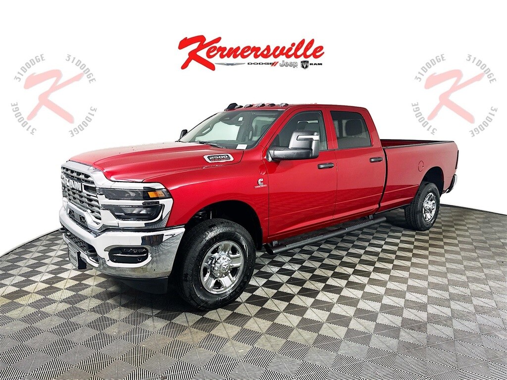 New 2026 Ram 2500 TRADESMAN CREW CAB 4X4 8' BOX Pickup