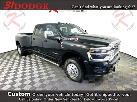 2025 Ram 3500 LARAMIE CREW CAB 4X4 8' BOX Pickup