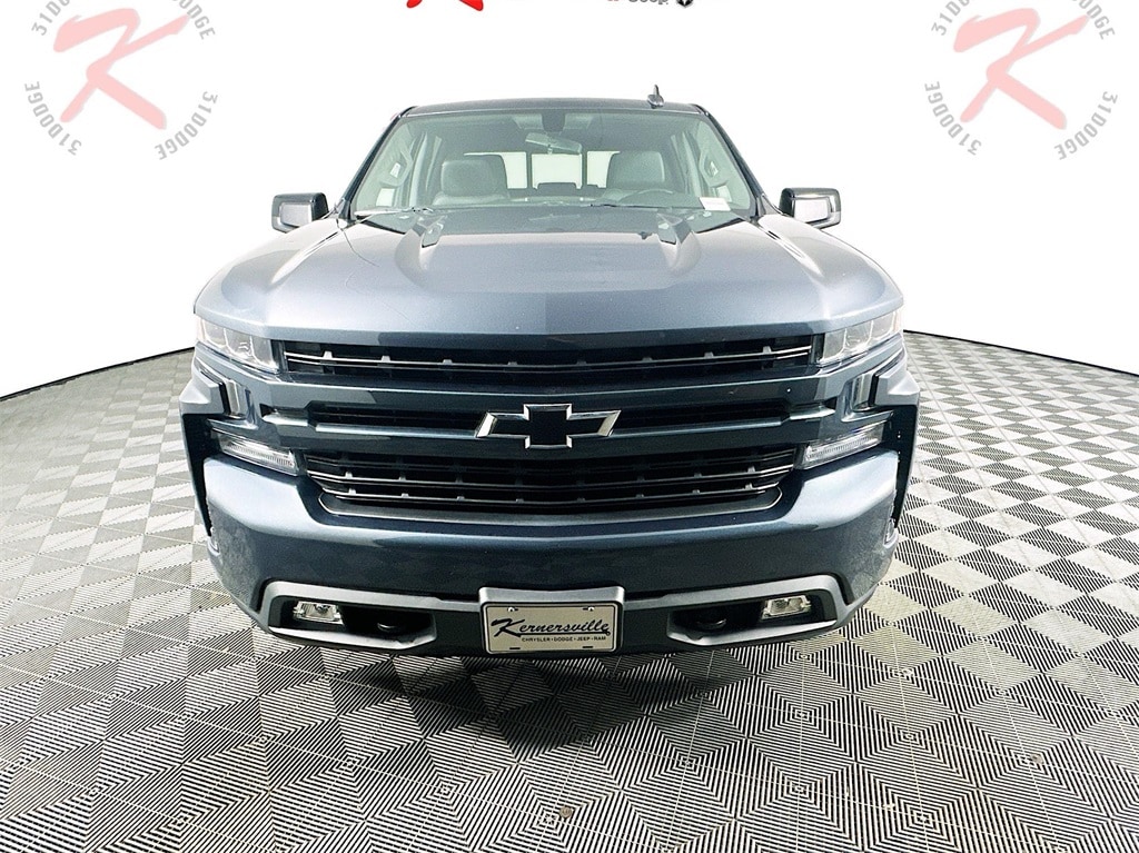 Used 2021 Chevrolet Silverado 1500 RST with VIN 1GCUYEED8MZ275720 for sale in Kernersville, NC