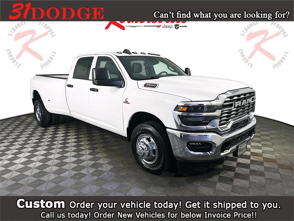 New 2026 Ram 3500 TRADESMAN CREW CAB 4X2 8' BOX Pickup
