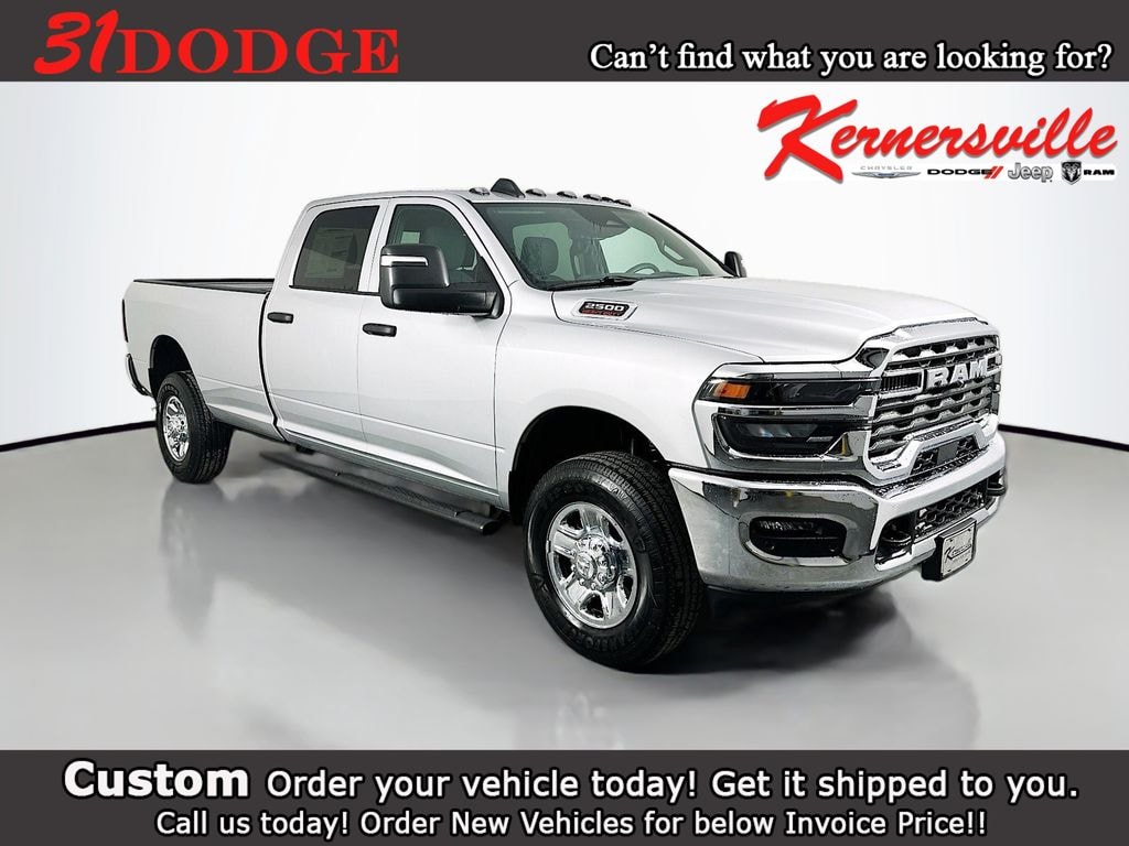 New 2026 Ram 2500 TRADESMAN CREW CAB 4X4 8' BOX Pickup