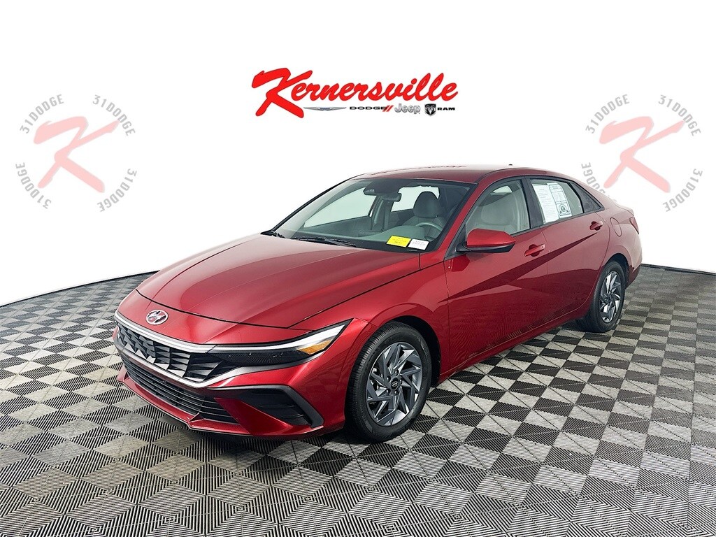 Used 2024 Hyundai Elantra SEL Sedan