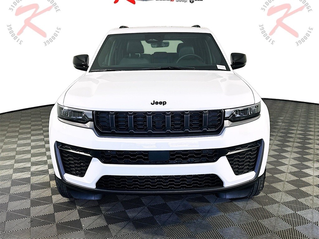 New 2026 Jeep Grand Cherokee LAREDO ALTITUDE 4X4 Sport Utility