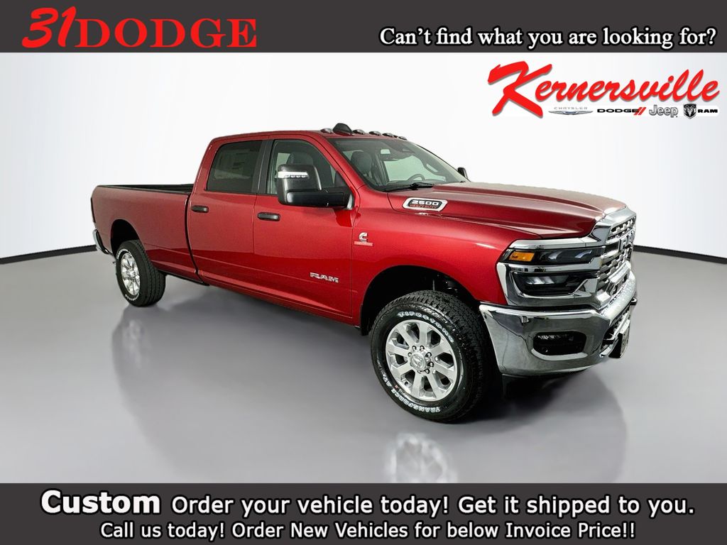2027 Ram 2500 BIG HORN CREW CAB 4X4 8' BOX Pickup