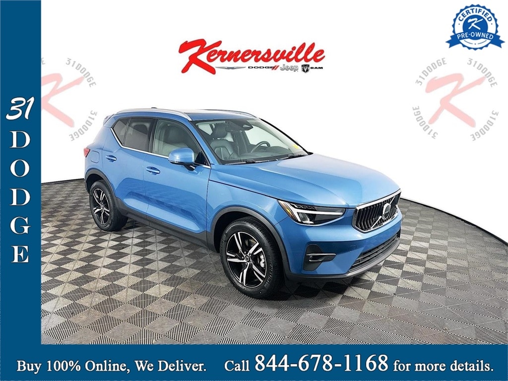 Used 2023 Volvo XC40 B4 Plus Bright Theme SUV