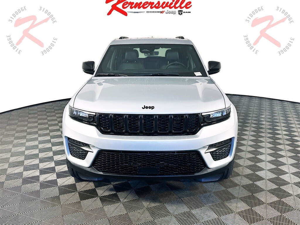 New 2025 Jeep Grand Cherokee ALTITUDE X 4X4 Sport Utility