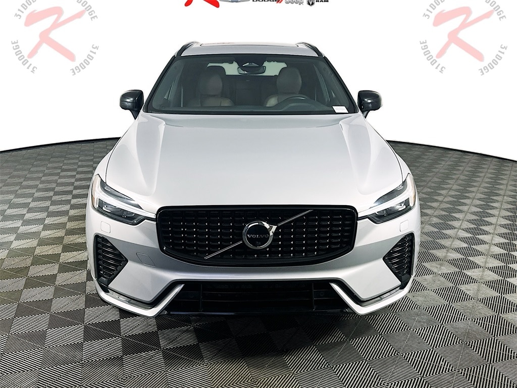 Used 2023 Volvo XC60 B5 Plus Dark Theme SUV