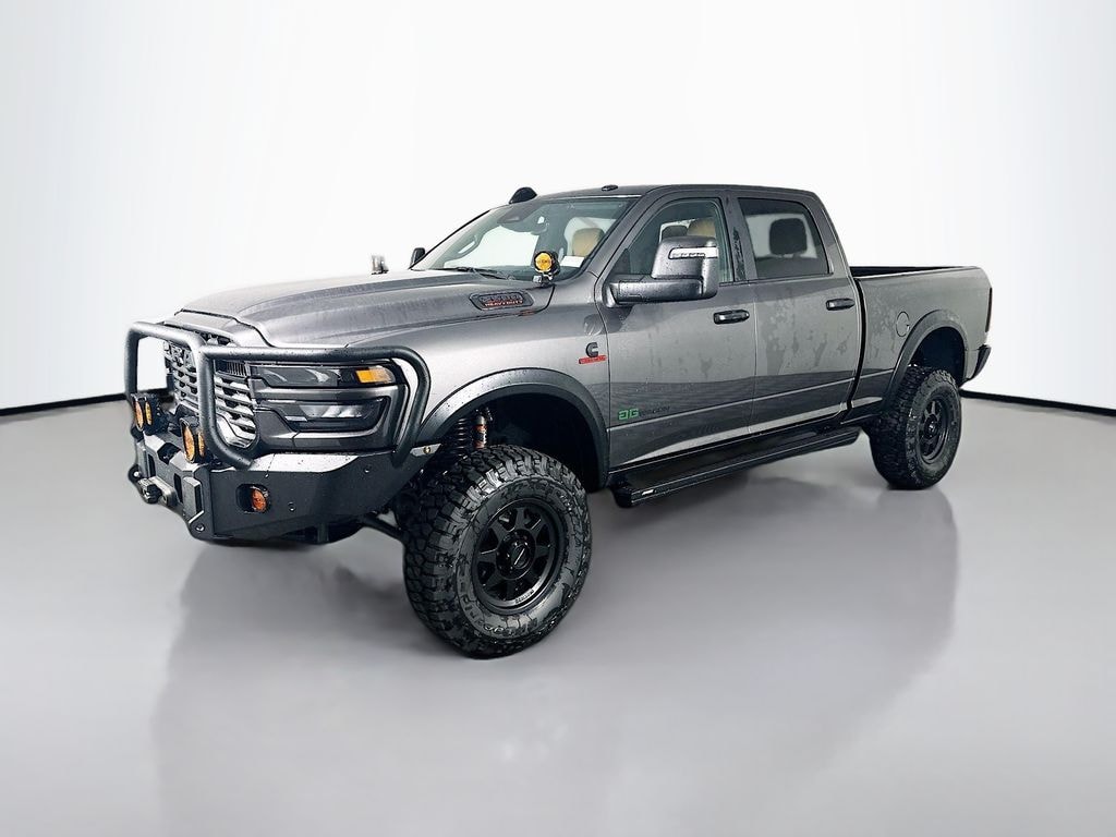 New 2025 Ram 2500 BIG HORN CREW CAB 4X4 6'4 BOX Pickup
