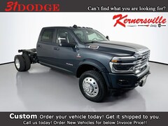 2026 Ram 5500 Chassis Cab BIG HORN  CREW  4X4 60' CA Pickup
