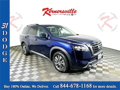 2022 Nissan Pathfinder SV SUV