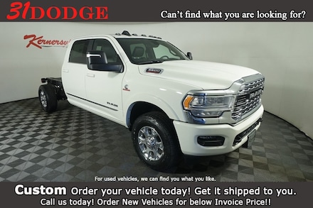 2024 Ram 3500 Chassis Cab 3500 LIMITED CREW CAB CHASSIS 4X4 60' CA Pickup