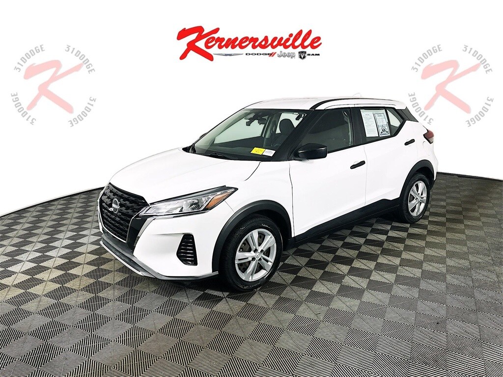Used 2022 Nissan Kicks S Sport Utility