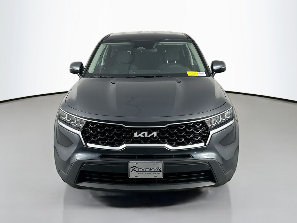 Used 2023 Kia Sorento LX Sport Utility