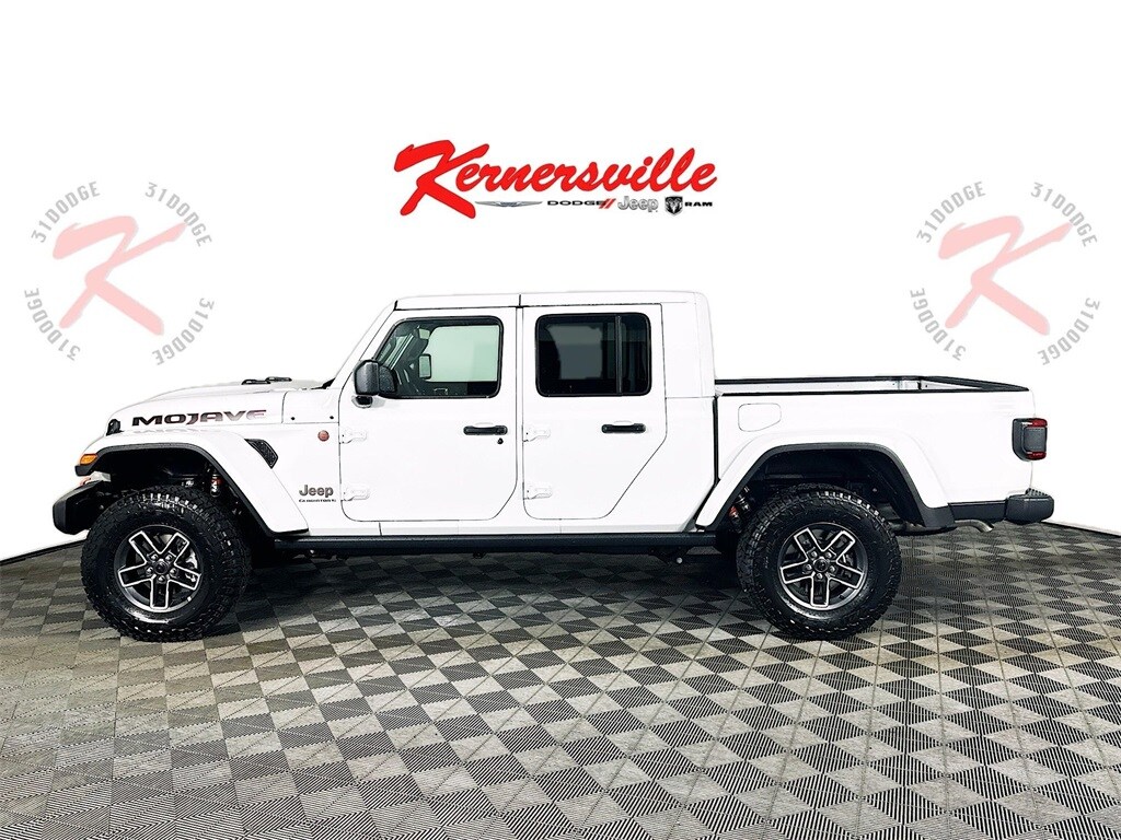 New 2026 Jeep Gladiator MOJAVE 4X4 Pickup
