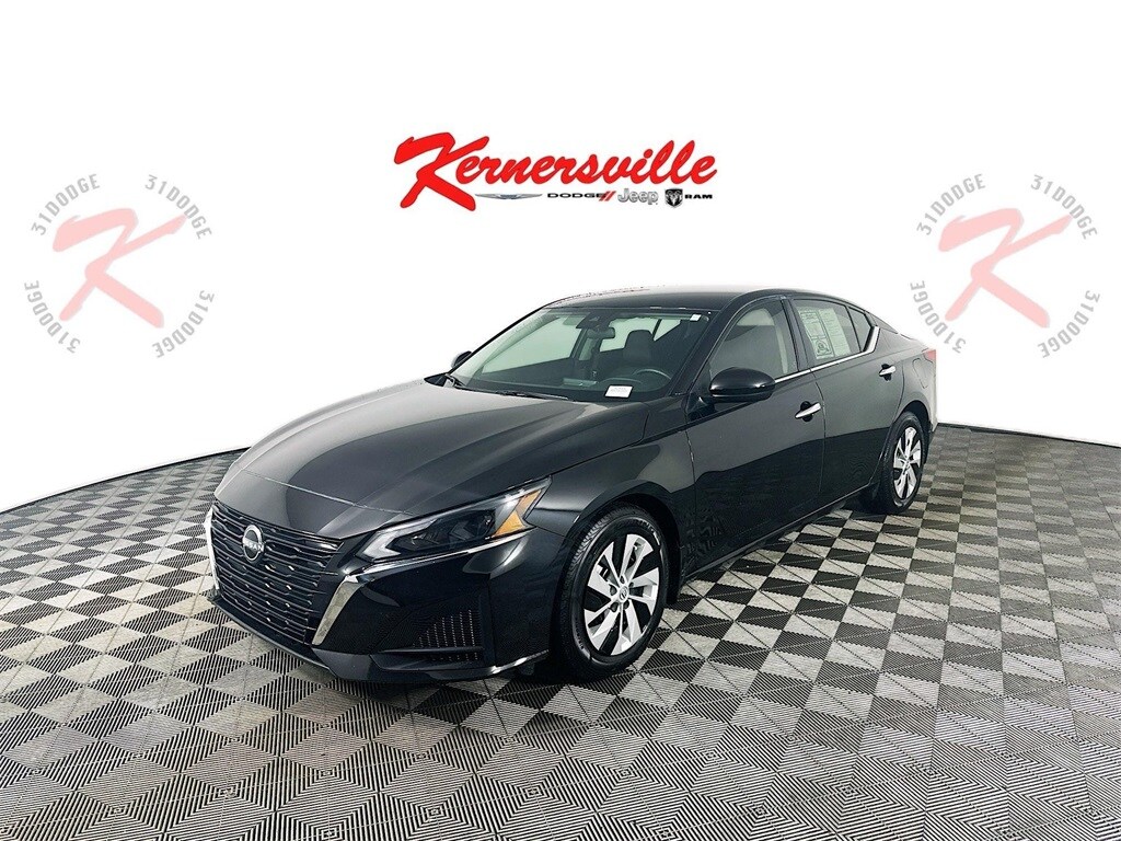 Used 2023 Nissan Altima 2.5 S Sedan