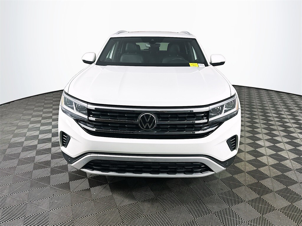 Used 2020 Volkswagen Atlas Cross Sport SEL with VIN 1V2EE2CA4LC210867 for sale in Kernersville, NC