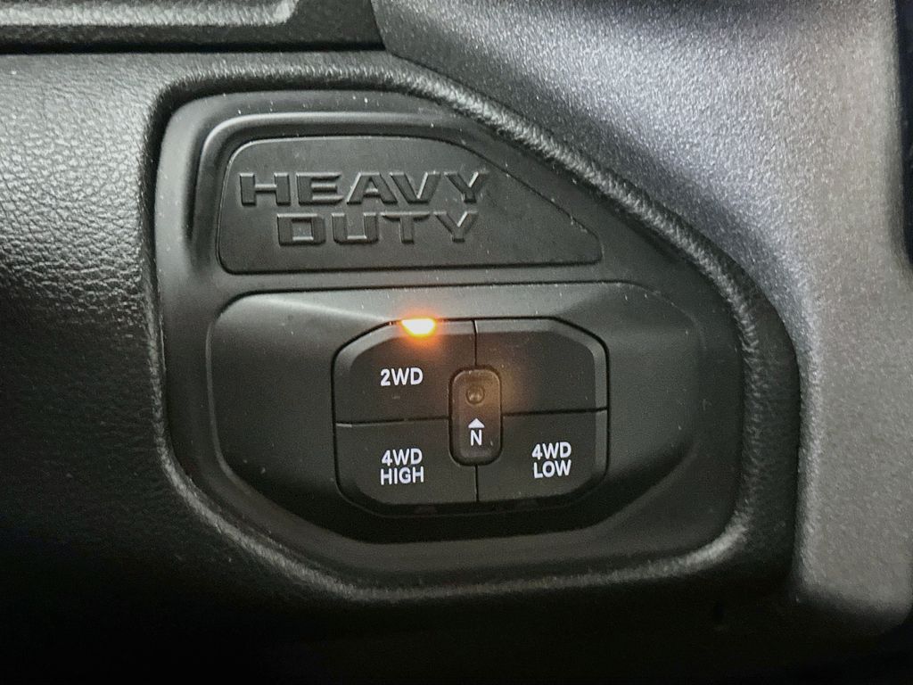 2025 RAM Ram 3500 Chassis Cab Tradesman - Photo 17