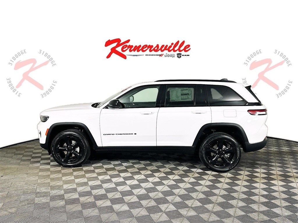 New 2025 Jeep Grand Cherokee ALTITUDE X 4X2 Sport Utility