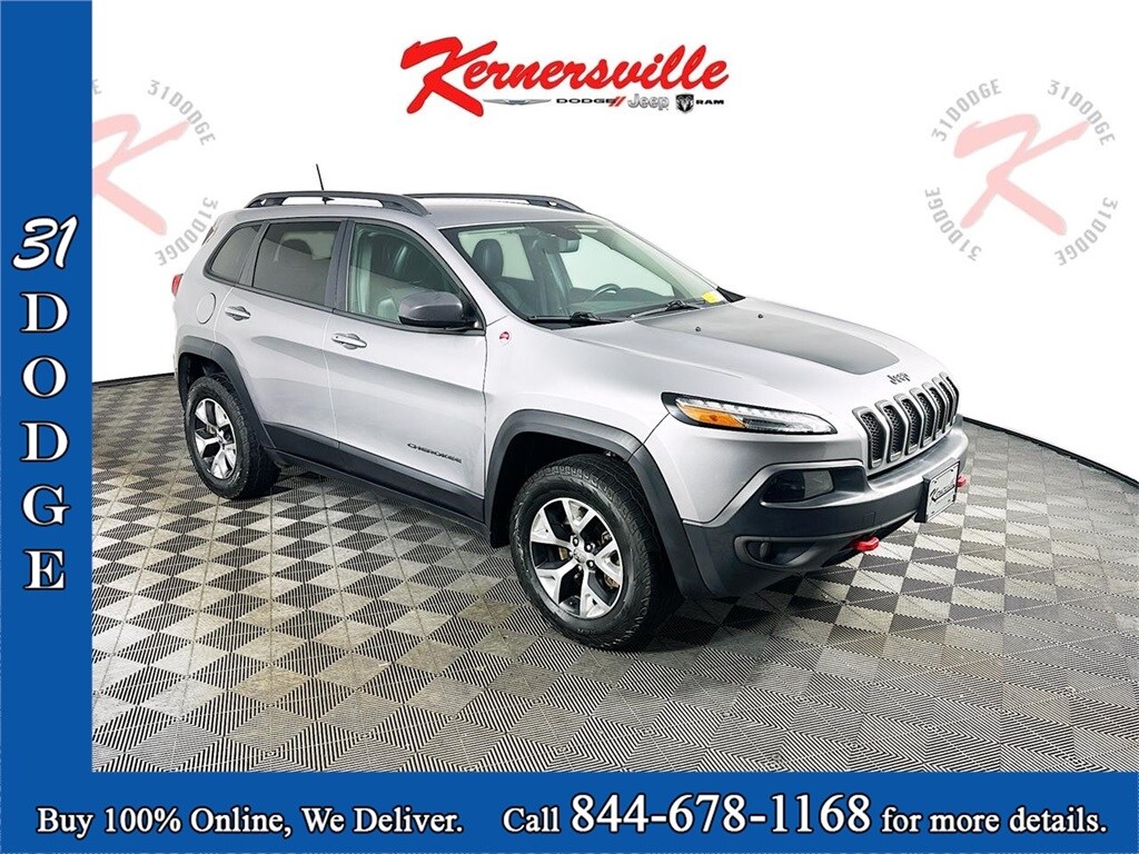 Used 2017 Jeep Cherokee Trailhawk SUV