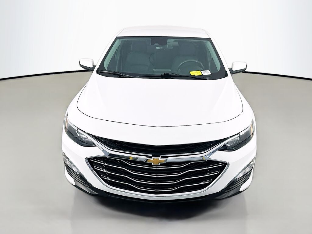 Used 2025 Chevrolet Malibu LT Sedan