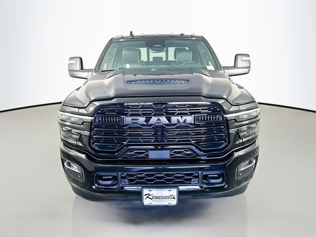 New 2026 Ram 3500 LARAMIE CREW CAB 4X4 8' BOX Pickup