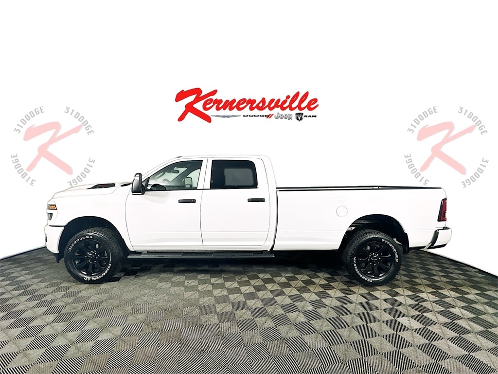 New 2026 Ram 2500 BLACK EXPRESS CREW CAB 4X4 8' BOX Pickup