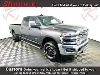 2025 Ram 3500 LARAMIE CREW CAB 4X4 8' BOX Pickup