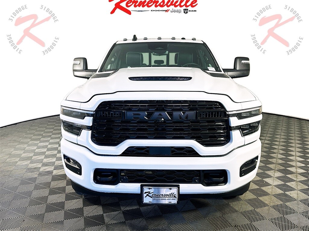 New 2026 Ram 2500 LIMITED CREW CAB 4X4 6'4 BOX Pickup