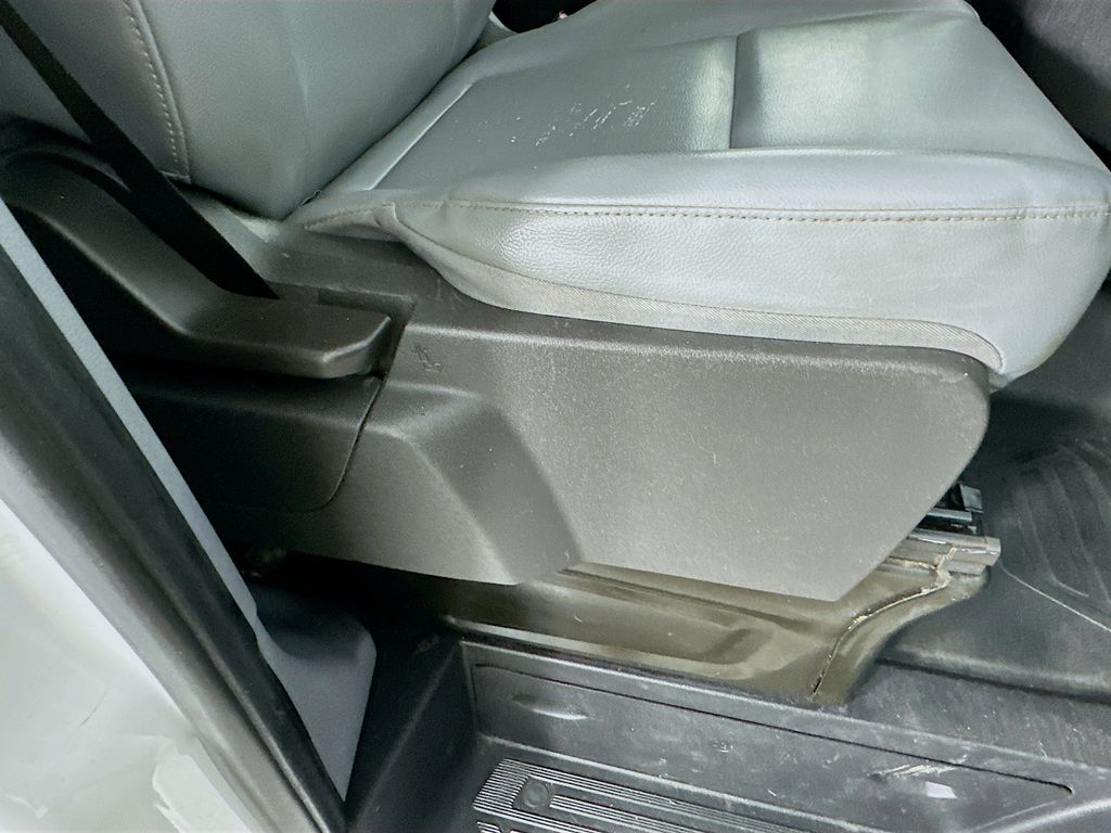 2018 Ford Transit Chassis Cab Base - Photo 19