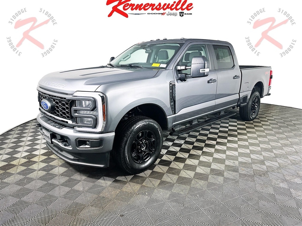 Used 2024 Ford F-250SD XL Truck Crew Cab