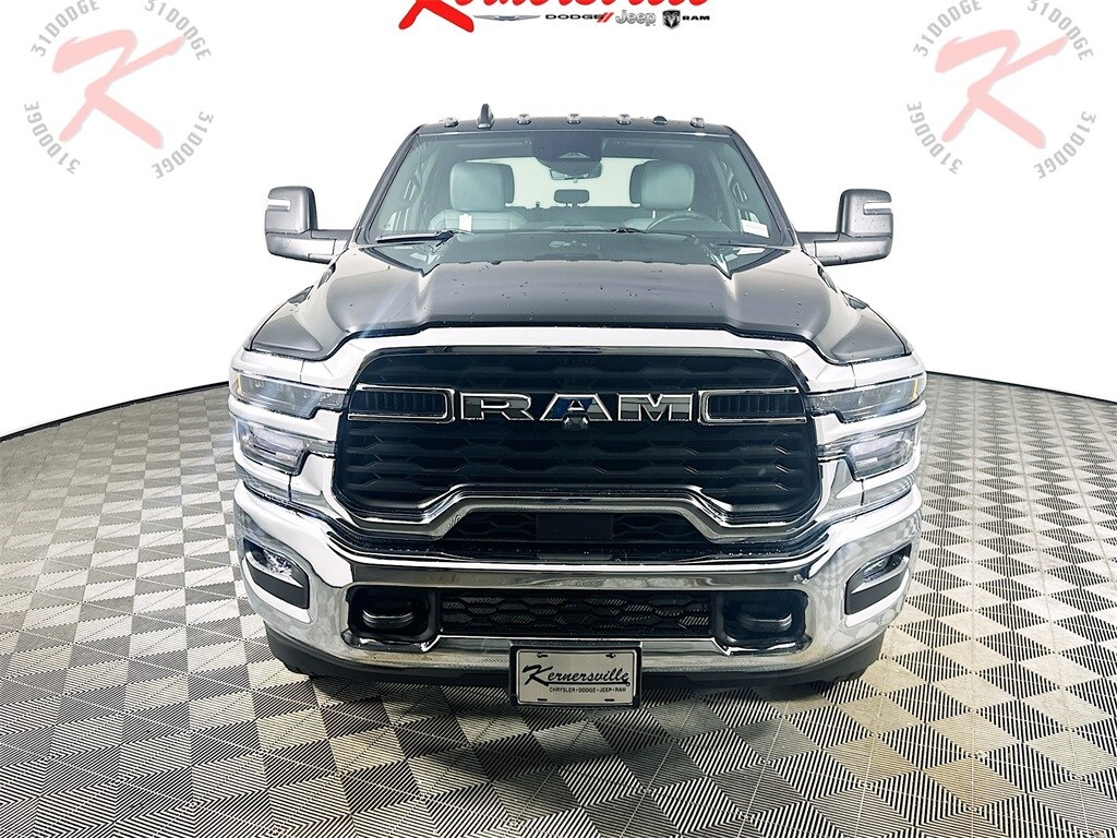 New 2026 Ram 2500 TRADESMAN CREW CAB 4X4 6'4 BOX Pickup