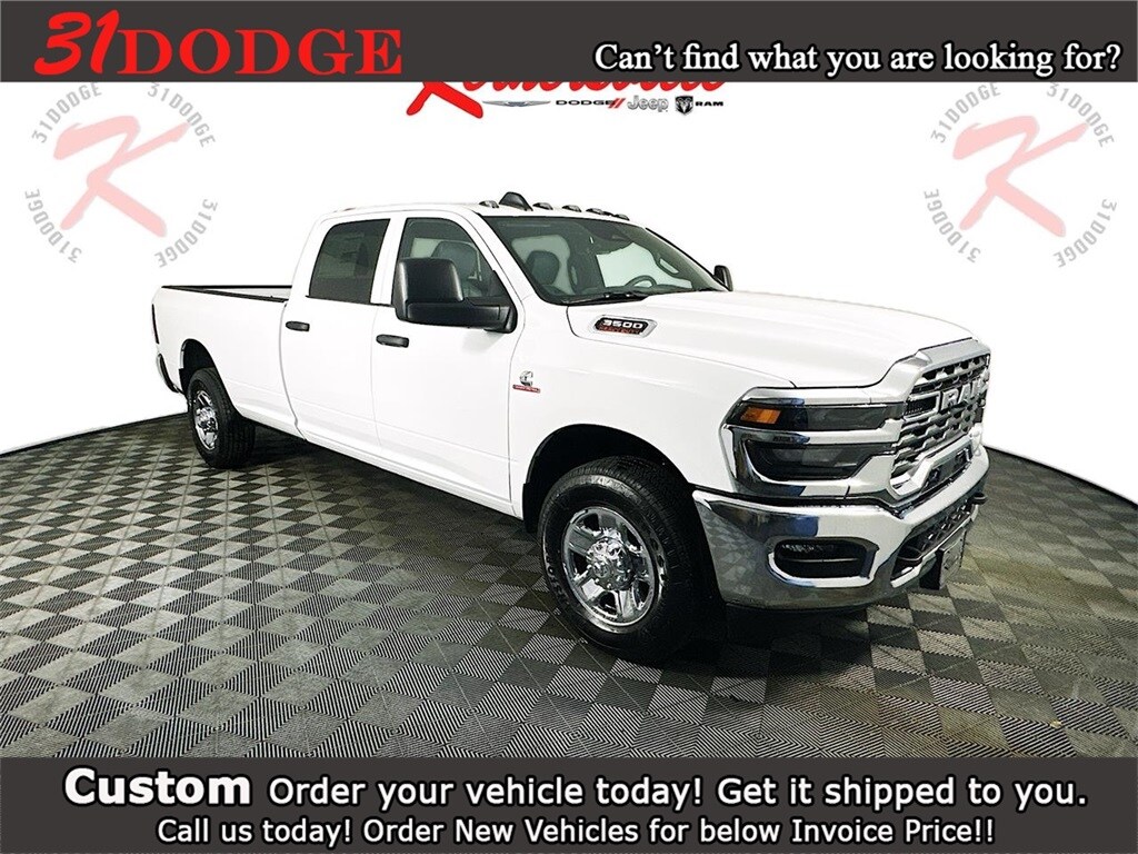 New 2026 Ram 3500 TRADESMAN CREW CAB 4X2 8' BOX Pickup