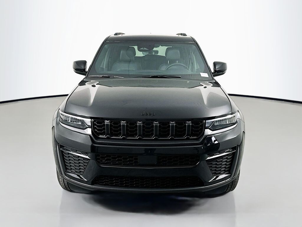 New 2026 Jeep Grand Cherokee LAREDO ALTITUDE 4X2 Sport Utility