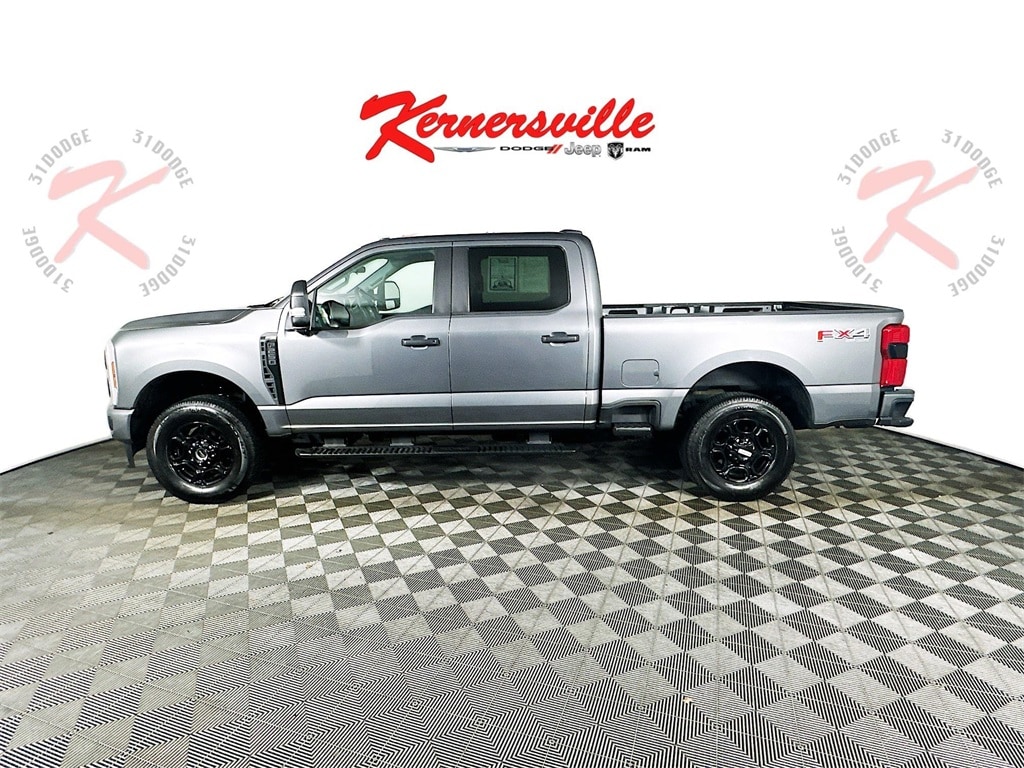 Used 2024 Ford F-250SD XL Truck Crew Cab