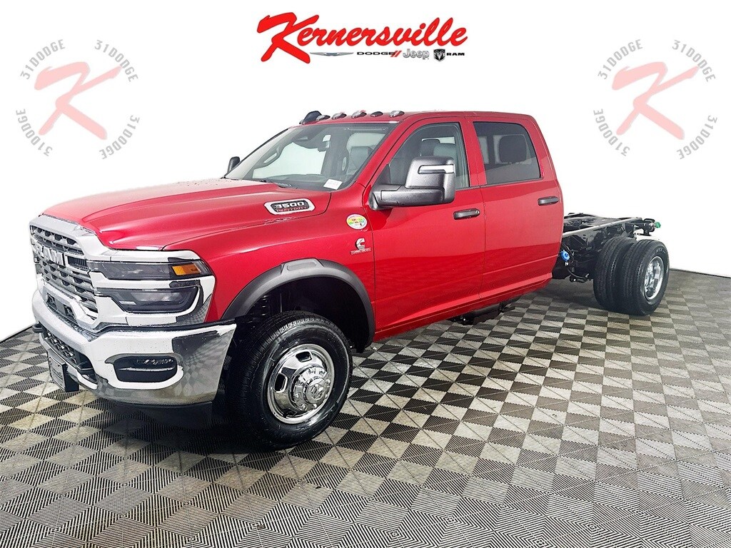 New 2026 Ram 3500 Chassis Cab TRADESMAN CREW 4X2 60' CA Pickup