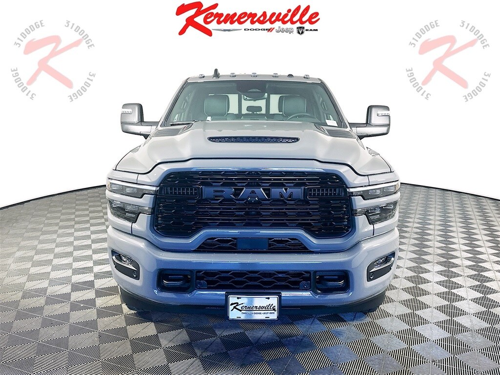 New 2026 Ram 3500 LIMITED CREW CAB 4X4 8' BOX Pickup