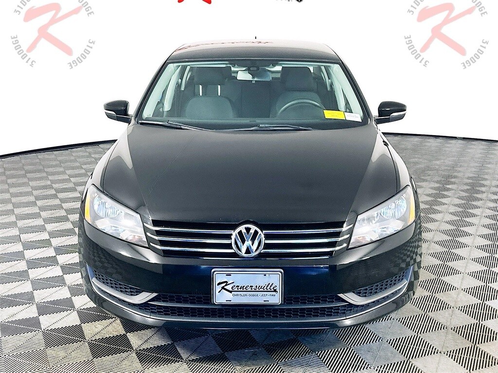 Used 2014 Volkswagen Passat 1.8T S Sedan