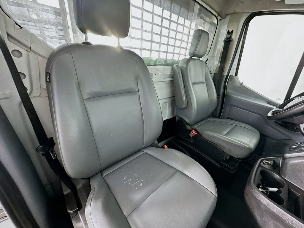 2018 Ford Transit Chassis Cab Base - Photo 12