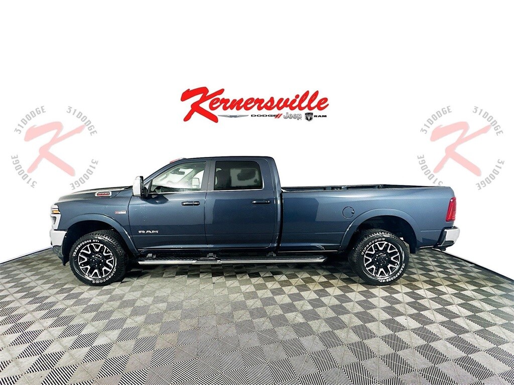 New 2026 Ram 3500 LIMITED LONGHORN CREW CAB 4X4 8' BOX Pickup