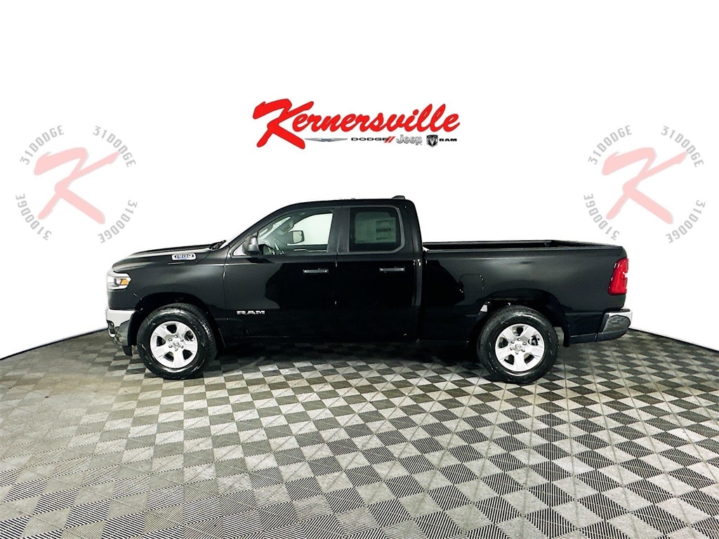 New 2025 Ram 1500 BIG HORN QUAD CAB 4X4 6'4 BOX Pickup
