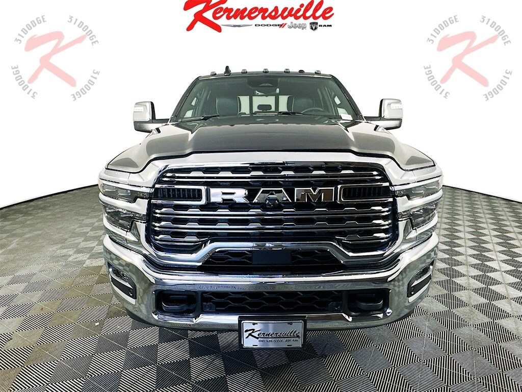 New 2026 Ram 3500 LIMITED CREW CAB 4X4 8' BOX Pickup