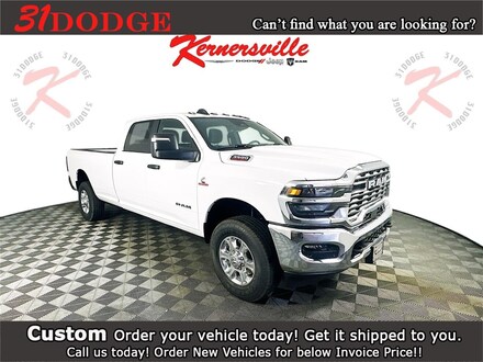 2025 Ram 3500 BIG HORN CREW CAB 4X4 8' BOX Pickup