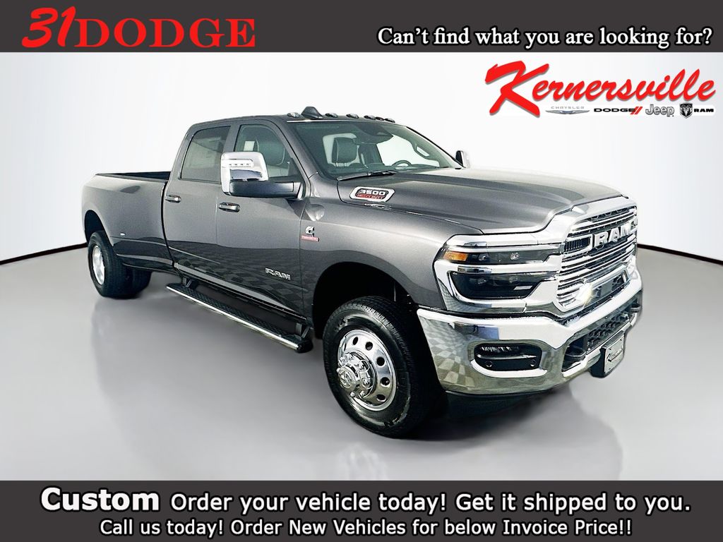 2026 Ram 3500 LARAMIE CREW CAB 4X4 8' BOX Pickup