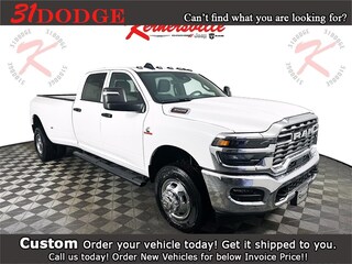 2026 Ram 3500 TRADESMAN CREW CAB 4X4 8' BOX Pickup