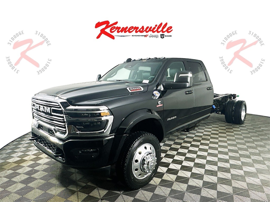 New 2026 Ram 5500 Chassis Cab 5500 BIG HORN CHASSIS CREW CAB 4X4 84' CA Pickup