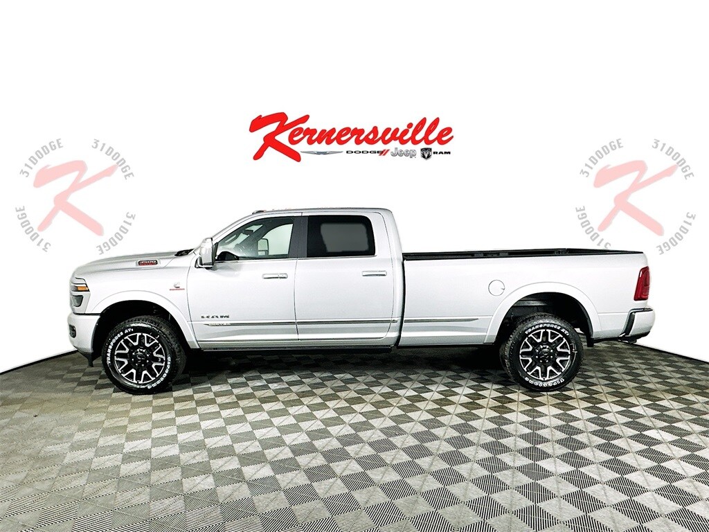 New 2026 Ram 3500 LIMITED CREW CAB 4X4 8' BOX Pickup
